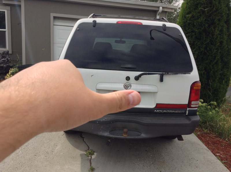 Illustration for article titled I BOUGHT MY FIRST CAR, plus photos